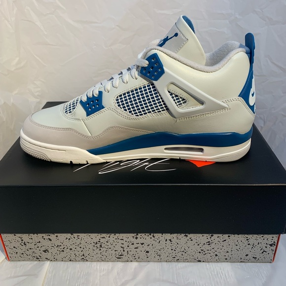 *Sold* Nike Air Jordan 4 Retro 2024 Military Blue Industrial Blue FV5029-141 - Picture 2 of 15